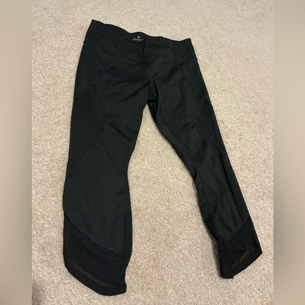 Athleta Aura Sonar Women's Capri‎ Mesh Legging Black Size M